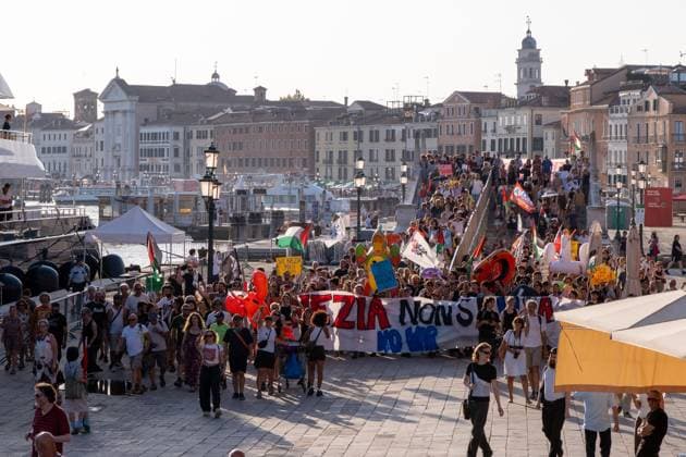 July 17, 2026, Venice, Italy: VENICE, ITALY Ã¢â‚¬ JULY 17, 2026: Hundreds of demonstrators march through Venice to protest against U.S. Ambassador to Italy Tilman J. Fertitta, who arrived earlier in the day aboard a 117-metre yacht as part of a coastal diplomacy tour. Protesters attempted to approach the yacht but were pushed back by police ahead of the annual Festa del Redentore, one of VeniceÃ¢â‚¬â ¢s largest traditional celebrations. Leonardo Garvaglia JNA PRESS Venice Italy  - ZUMAq101 20260717_zna_q101_119 Copyright: xLeonardoxGaravagliax