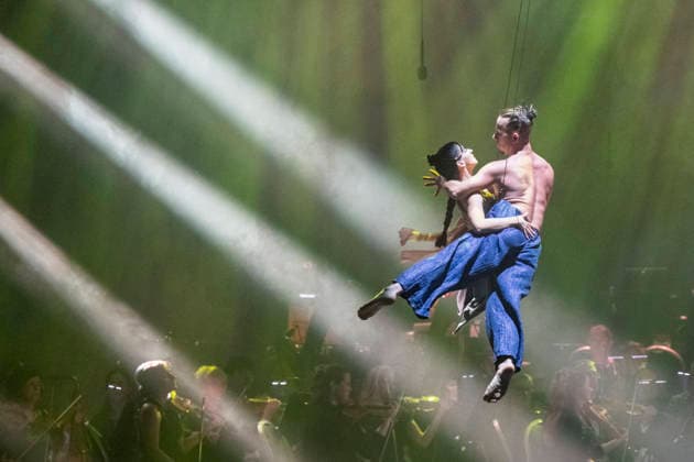 The fairy-tale world of the legend of A Thousand and One Nights comes to life with Ravel and Rimsky-Korsakov. Oriental rhythms, acrobatic creations, stage dance, and the velvety voice of Fatma Said narrating the story of Scheherazade during the International Music Festival in Cesky Krumlov, Czech Republic, July 17, 2026. Pictured Losers Cirque Company. (CTKxPhoto VaclavxPancer) CTKPhotoP2026071707930  CTKPhotoP2026071707930