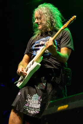 17.07.2026, Bellinzona, Parco Urbano, Nevermind Music Fest 2026: Modena City Ramblers, Francesco Fry Moneti (guitars, fiddle, banjo, mandolin, backing vocals) Bellinzona Parco Urbano Ticino Switzerland *** July 17, 2026, Bellinzona, Parco Urbano, Nevermind Music Fest 2026 Modena City Ramblers, Francesco Fry Moneti—guitars, fiddle, banjo, mandolin, backing vocals—Bellinzona, Parco Urbano, Ticino, Switzerland Copyright: xJustPictures.ch FrancescoxMinghettix jp-en-FrMi-_NG_0386