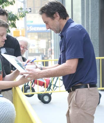 Luke Wilson grabs a cup of coffee while headed to Good Morning America to promote The Hawk Featuring: Luke Wilson Where: New York City, New York, United States When: 17 Jul 2026 Credit: Roger Wong INSTARimages EDITORIAL USE ONLY. NOT FOR USE BY NEWSPAPERS BASED IN THE UK. Copyright: xx instar55860286