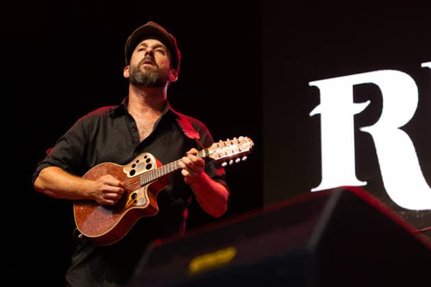 17.07.2026, Bellinzona, Parco Urbano, Nevermind Music Fest 2026: The Rumjacks, Adam Kenny (mandolin, bouzouki, banjo & backing vocals) Bellinzona Parco Urbano Ticino Switzerland *** July 17, 2026, Bellinzona, Parco Urbano, Nevermind Music Fest 2026 The Rumjacks, Adam Kenny (mandolin, bouzouki, banjo, backing vocals) Bellinzona, Parco Urbano, Ticino, Switzerland Copyright: xJustPictures.ch FrancescoxMinghettix jp-en-FrMi-_NG_0306