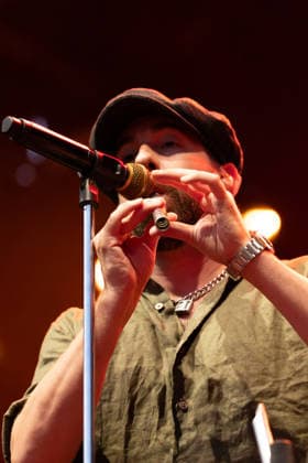 17.07.2026, Bellinzona, Parco Urbano, Nevermind Music Fest 2026: The Rumjacks, Mike Rivkees (lead vocals, tin whistle & acoustic guitar) Bellinzona Parco Urbano Ticino Switzerland *** July 17, 2026, Bellinzona, Parco Urbano, Nevermind Music Fest 2026: The Rumjacks, Mike Rivkees (lead vocals, tin whistle, acoustic guitar), Bellinzona, Parco Urbano, Ticino, Switzerland Copyright: xJustPictures.ch FrancescoxMinghettix jp-en-FrMi-_NG_0463