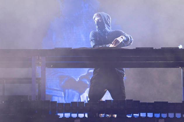 17.07.2026, Locarno, Piazza Grande, Moon and Stars, Alan Walker Locarno Piazza Grande Ticino Switzerland *** July 17, 2026, Locarno, Piazza Grande, Moon and Stars, Alan Walker, Locarno, Piazza Grande, Ticino, Switzerland Copyright: xJustPictures.ch AlexanderxRaemyx jp-de-AlRa-DSC08805