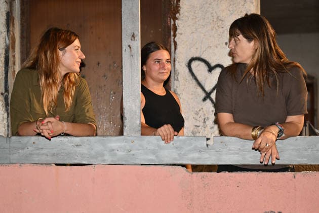 News - Romana Maggiora Vergano and Paolo Strippoli at Puntasacra Film Fest Francesca Mazzoleni, Silvia and Fabia Bettini before the screening of La Valle dei Sorrisi at the Puntasacra Film Fest on July 17, 2026, in Idroscalo di Ostia, Rome, Italy. Rome Idroscalo di Ostia Italy Copyright: xDomenicoxCippitellix xLiveMediax LPN_2569369