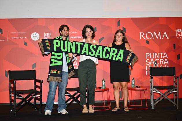 News - Romana Maggiora Vergano and Paolo Strippoli at Puntasacra Film Fest Paolo Strippoli, Romana Maggiora Vergano and Silvia before the screening of La Valle dei Sorrisi at the Puntasacra Film Fest on July 17, 2026, in Idroscalo di Ostia, Rome, Italy. Rome Idroscalo di Ostia Italy Copyright: xDomenicoxCippitellix xLiveMediax LPN_2569407