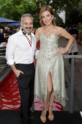 Jorge Del Busto und Mara Bergmann bei der Eröffnung der Nibelungen-Festspiele 2026 mit der Uraufführung des Stücks Die Hunnenkönigin auf der Open-Air-Bühne vor dem Wormser Dom. Worms, 17.07.2026 *** Jorge Del Busto and Mara Bergmann at the opening of the 2026 Nibelungen Festival, featuring the world premiere of the play *The Hun Queen* on the open-air stage in front of Worms Cathedral, Worms, July 17, 2026 Foto:xP.xBackx xFuturexImagex nibelungen_6754