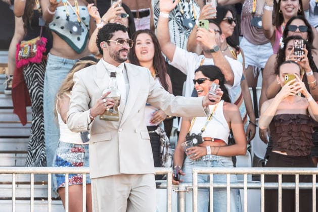 Music Concert - Bad Bunny - DeBÃ TiRAR MaS FOToS World Tour Bad Bunny (Benito Antonio Martinez Ocasio) Milan Ippodromo SNAI La Maura Italy Copyright: xMirkoxFava TSCKx xLiveMediax LPM_2569595