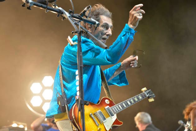 IPA86773695 - Lucca, July 17, 2026 The Lucca Summer Festival in Piazza Napoleone is hosting a concert by a former Rolling Stones rocker Ronnie Wood, who, despite his age, remains as rock n roll as ever. In the photo: Ronnie Wood on stage at the Summer Festival.  Copyright: xRobertoCappellox xRobertoxCappellox 86773695