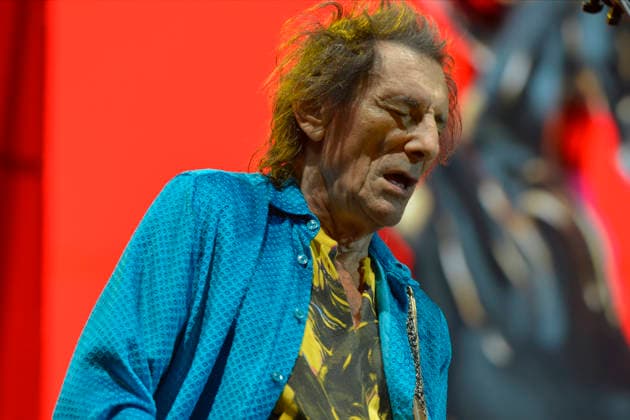 IPA86773697 - Lucca, July 17, 2026 The Lucca Summer Festival in Piazza Napoleone is hosting a concert by a former Rolling Stones rocker Ronnie Wood, who, despite his age, remains as rock n roll as ever. In the photo: Ronnie Wood on stage at the Summer Festival.  Copyright: xRobertoCappellox xRobertoxCappellox 86773697