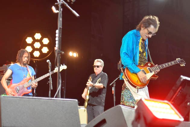 IPA86773687 - Lucca, July 17, 2026 The Lucca Summer Festival in Piazza Napoleone is hosting a concert by a former Rolling Stones rocker Ronnie Wood, who, despite his age, remains as rock n roll as ever. In the photo: Ronnie Wood on stage at the Summer Festival.  Copyright: xRobertoCappellox xRobertoxCappellox 86773687