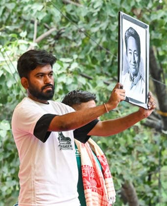 Sonam Wangchuk Shifted to Hospital; CJP Founder Abhijeet Dipke Continues the Protest at Jantar Mantar New Delhi, Jul 18 (ANI): CJP founder Abhijeet Dipke with a portrait of environmentalist Sonam Wangchuk after the latter s hospitalisation and announcement of former s hunger strike, seeking Union Education Minister Dharmendra Pradhan s resignation over alleged irregularities in the NEET examination at Jantar Mantar, in New Delhi on Saturday. NEW DELHI Delhi India Copyright: xANIx ANI_20260718403