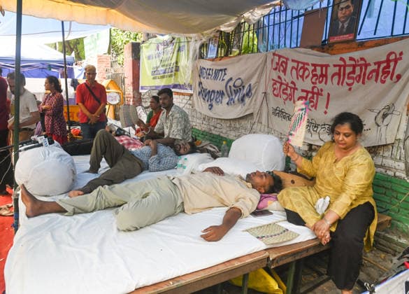 CJP protest underway at Jantar Mantar following the hospitalisation of environmentalist Sonam Wangchuk New Delhi, Jul 18 (ANI): Protesters who began hunger strike alongside environmentalist Sonam Wangchuk seeking the resignation of Education Minister Dharmendra Pradhan over the alleged irregularities in the NEET examination, during CJP protest at Jantar Mantar, in New Delhi on Saturday. New Delhi Delhi India Copyright: xANIx ANI_20260718436