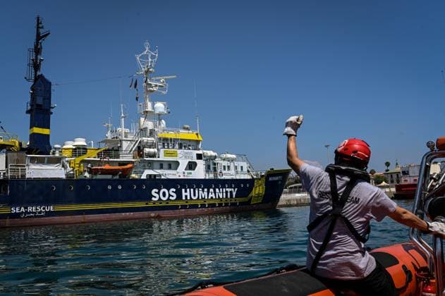 Rescue and disembarkation of 85 people by the rescue ship Open Arms SIRACUSA CENTRAL MEDITERRANEAN SEA SAVONA, ITALY JUNE 29 JULY 5, 2026: Open Arms Mission 129 departed from the Sicilian port of Siracusa on June 29, 2026, escorted by other humanitarian rescue vessels. On July 2, the Spanish humanitarian search and rescue organization rescued 85 migrants from a wooden boat in the central Mediterranean. The survivors remained aboard the rescue ship, where they received medical assistance and watched Spain™s FIFA World Cup match against Austria while awaiting a designated port of safety. On July 5, 2026, they disembarked at the port of Savona, near Genoa, where they were received by the Italian authorities. Savona Italy Copyright: x xAntonioxSemperex xJNAxPressx