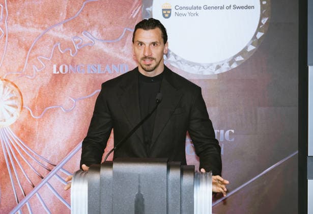 July 18, 2026, New York, Ny, United States: Zlatan Ibrahimovic, Swedish soccer legend lights the Empire State Building. In partnership with the Consulate General of Sweden in New York to celebrate Ã¢â‚¬oeZlatan Takes Over New YorkÃ¢â‚¬Â ahead of the 2026 FIFA World Cup Final. Held at Empire State Building in New York. Dinara Khairova Zuma Press July 18, 2026. New York United States - ZUMAp281 20260718_zea_p281_014 Copyright: xPhotoxImagexPressx