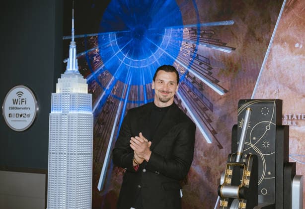 July 18, 2026, New York, Ny, United States: Zlatan Ibrahimovic, Swedish soccer legend lights the Empire State Building. In partnership with the Consulate General of Sweden in New York to celebrate Ã¢â‚¬oeZlatan Takes Over New YorkÃ¢â‚¬Â ahead of the 2026 FIFA World Cup Final. Held at Empire State Building in New York. Dinara Khairova Zuma Press July 18, 2026. New York United States - ZUMAp281 20260718_zea_p281_015 Copyright: xPhotoxImagexPressx
