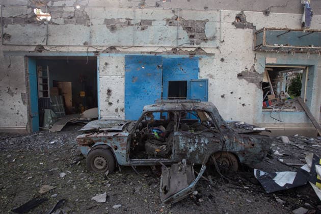Russian airstrike hit Kramatorsk KRAMATORSK, UKRAINE - JULY 18: A view of a destroyed car and a damaged establishment after a Russian airstrike in Kramatorsk, Ukraine, on July 18, 2026. Francisco Richart Anadolu Donets ka Oblast Ukraine. Editorial use only. Please get in touch for any other usage.  Copyright: x2026xAnadoluxFranciscoxRichartx