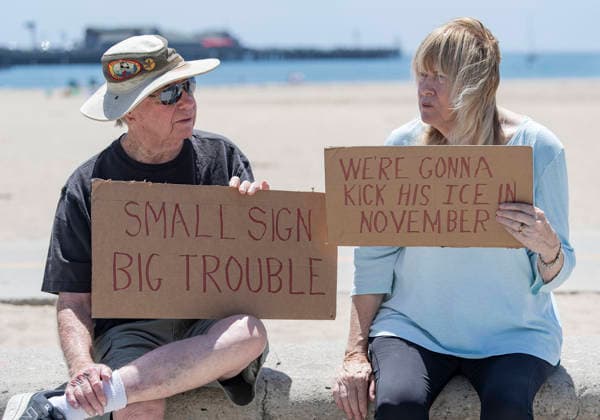 July 18, 2026, Santa Barbara, California, USA: People line the beach-side sidewalk of Cabrillo Boulevard at A Good Trouble Lives On rally to defend voting rights and to honor the legacy of the late civil rights leader and Congressman John Lewis. Santa Barbara USA  - ZUMAh13_ 20260718_zaf_h13_006 Copyright: xPJxHellerx