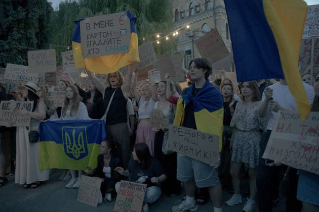 Protesters gather in Kyiv for a third consecutive day to denounce the dismissal of Ukrainian Defence Minister Fedorov. - 18 07 2026 - Ukraine Kyiv Oblast Kyiv () -  LouisxLemaire-Sicrex xLexPictorium LePictorium_0339214