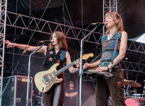 July 18, 2026, Marshfield, Massachusetts, USA: Larkin Poe performs during the Levitate Music Festival in Marshfield, Massachusetts, on Saturday, July 18, 2026. Led by sisters REBECCA LOVELL (left) and MEGAN LOVELL (right), the Grammy-winning roots rock duo is known for blending blues, Southern rock, and Americana with powerful guitar-driven performances. Marshfield USA  - ZUMAs379 20260718_znp_s379_007 Copyright: xDavexShrewsburyx