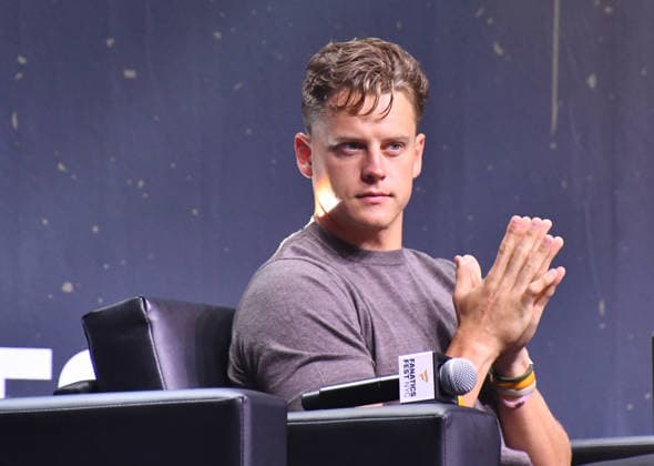 NEW YORK, NY - JULY 18: Joe Burrow during Strike the Pose at day 3 of Fanatics Fest NYC on July 18, 2026 at Javits Center in New York City. Copyright: xmpi099 MediaPunchx