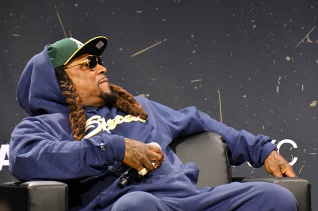 NEW YORK, NY - JULY 18: Marshawn Lynch pictured during Da Get Got with Marshawn Lynch and Mike Robinson on day 3 of Fanatics Fest NYC on July 18, 2026 at Javits Center in New York City. Copyright: xmpi099 MediaPunchx