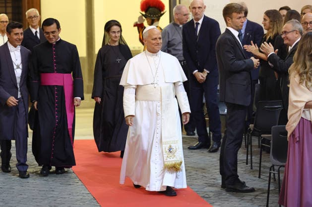 ITALY - POPE LEO XIV ATTENDS A CONCERT IN THE APOSTOLIC PALACE AT THE SUMMER PAPAL RESIDENCE IN CASTEL GANDOLFO - 2026 7 18 Italy, Castel Gandolfo, Vatican, 2026 7 18.Pope Leo XIV attend a concert in the Apostolic Palace at the summer papal residence in Castel Gandolfo EDITORIAL USE ONLY - NO BOOKS Copyright: xGgalazkax