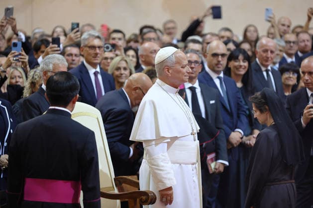 ITALY - POPE LEO XIV ATTENDS A CONCERT IN THE APOSTOLIC PALACE AT THE SUMMER PAPAL RESIDENCE IN CASTEL GANDOLFO - 2026 7 18 Italy, Castel Gandolfo, Vatican, 2026 7 18.Pope Leo XIV attend a concert in the Apostolic Palace at the summer papal residence in Castel Gandolfo EDITORIAL USE ONLY - NO BOOKS Copyright: xGgalazkax