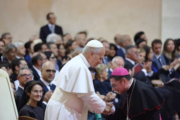 ITALY - POPE LEO XIV ATTENDS A CONCERT IN THE APOSTOLIC PALACE AT THE SUMMER PAPAL RESIDENCE IN CASTEL GANDOLFO - 2026 7 18 Italy, Castel Gandolfo, Vatican, 2026 7 18.Pope Leo XIV attend a concert in the Apostolic Palace at the summer papal residence in Castel Gandolfo EDITORIAL USE ONLY - NO BOOKS Copyright: xGgalazkax