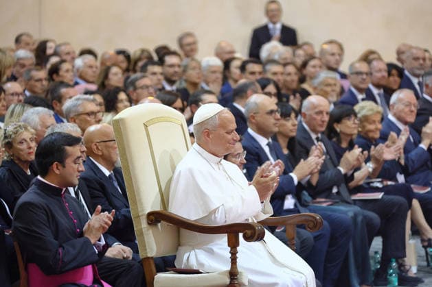 ITALY - POPE LEO XIV ATTENDS A CONCERT IN THE APOSTOLIC PALACE AT THE SUMMER PAPAL RESIDENCE IN CASTEL GANDOLFO - 2026 7 18 Italy, Castel Gandolfo, Vatican, 2026 7 18.Pope Leo XIV attend a concert in the Apostolic Palace at the summer papal residence in Castel Gandolfo EDITORIAL USE ONLY - NO BOOKS Copyright: xGgalazkax