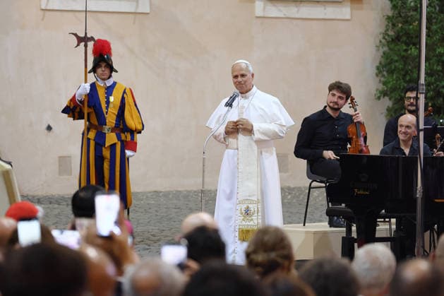 ITALY - POPE LEO XIV ATTENDS A CONCERT IN THE APOSTOLIC PALACE AT THE SUMMER PAPAL RESIDENCE IN CASTEL GANDOLFO - 2026 7 18 Italy, Castel Gandolfo, Vatican, 2026 7 18.Pope Leo XIV attend a concert in the Apostolic Palace at the summer papal residence in Castel Gandolfo EDITORIAL USE ONLY - NO BOOKS Copyright: xGgalazkax
