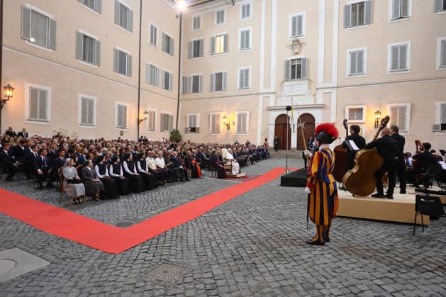 ITALY - POPE LEO XIV ATTENDS A CONCERT IN THE APOSTOLIC PALACE AT THE SUMMER PAPAL RESIDENCE IN CASTEL GANDOLFO - 2026 7 18 Italy, Castel Gandolfo, Vatican, 2026 7 18.Pope Leo XIV attend a concert in the Apostolic Palace at the summer papal residence in Castel Gandolfo EDITORIAL USE ONLY - NO BOOKS Copyright: xGgalazkax