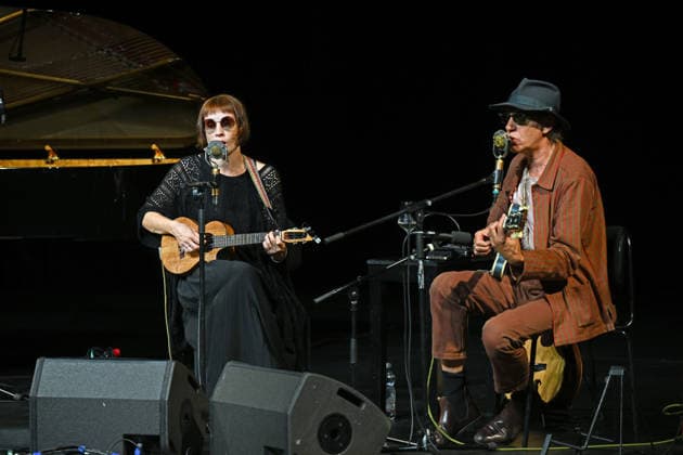 Liedabend Lied.Fest II , mit Sigrid Horn und Ernst Molden, im Rahmen der Salzkammergut Festwochen Gmunden, im Stadttheater Gmunden, fotografiert am 18.07.26. Das Bild zeigt die Musikerin und Liedermacherin Sigrid Horn und den Musiker Ernst Molden 2026 - Liedabend Lied.Fest II , mit Sigrid Horn und Ernst Molden, im Rahmen der Salzkammergut Festwochen Gmunden, im Stadttheater Gmunden, am 18.07.26 *** Song Recital Festival II, featuring Sigrid Horn and Ernst Molden, as part of the Salzkammergut Festival in Gmunden, at the Gmunden City Theater, photographed on July 18, 2026. The photo shows musician and songwriter Sigrid Horn and musician Ernst Molden. 2026 Song Recital Lied Fest II, featuring Sigrid Horn and Ernst Molden, as part of the Sa