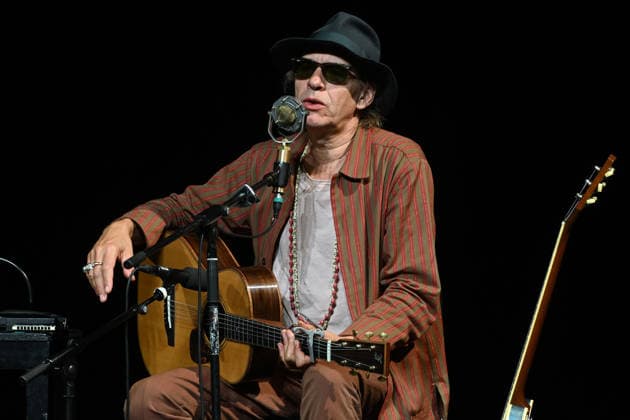 Liedabend Lied.Fest II , mit Sigrid Horn und Ernst Molden, im Rahmen der Salzkammergut Festwochen Gmunden, im Stadttheater Gmunden, fotografiert am 18.07.26. Das Bild zeigt den Musiker Ernst Molden 2026 - Liedabend Lied.Fest II , mit Sigrid Horn und Ernst Molden, im Rahmen der Salzkammergut Festwochen Gmunden, im Stadttheater Gmunden, am 18.07.26 *** Song Recital Lied Fest II, featuring Sigrid Horn and Ernst Molden, as part of the Salzkammergut Festival in Gmunden, at the Gmunden City Theater, photographed on July 18, 2026. The photo shows the musician Ernst Molden. Liedabend Lied Fest II, featuring Sigrid Horn and Ernst Molden, as part of the Salzkammergut Festival Weeks in Gmunden, at the Gmunden City Theater, on July 18, 2026