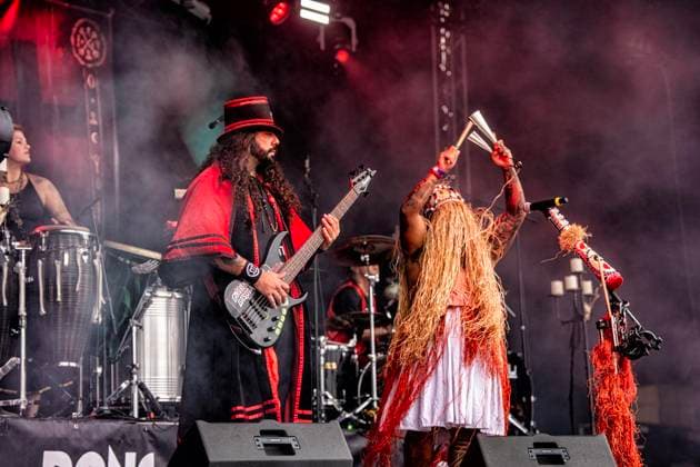 Dong Open Air 2026 Dritter Tag ** NUR FÜR REDAKTIONELLE ZWECKE ** EDITORIAL USE ONLY **<p>Metallfans befinden sich am 18.7.2026 auf der Halde, Norddeutschland in Neukirchen-Vluyn und die Band Gangrena Gasosa steht auf der Bühne. Es wird das diesjährige Musikfestival veranstaltet. Foto : Arnulf Stoffel Funke Foto Services < p> Buntes Deutschland NRW Neukirchen-Vluyn Copyright: ArnulfxStoffel *** Dong Open Air 2026, Day Three ** FOR EDITORIAL PURPOSES ONLY ** EDITORIAL USE ONLY ** p Metal fans gather on the slag heap on July 18, 2026, in Neukirchen-Vluyn, northern Germany, and the band Gangrena Gasosa is on stage. This year’s music festival is taking place. Photo: Arnulf Stoffel, Funke Foto Services p Colorful Germany, North Rhine-Westph Copyright: ArnulfxStoffel doc86s4bt1bizqnb4sj200s ,EDITORIAL USE ONLY
