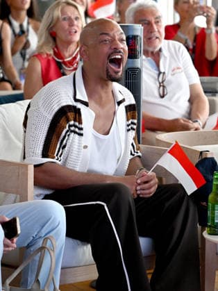 Will Smith on the final day of the E1 Monaco 2026, July 18, 2026. The E1 is the world’s first and only championship for all-electric racing boats sanctioned by the International Motorboat Union (UIM), the international governing body responsible for regulating motorboat racing activities. Each team consists of a female driver and a male driver. The races take place on the water at iconic locations around the world, such as Jeddah, Monaco, Lake Como, Lagos, and Miami, and the teams are owned by high-profile figures from around the world. Among them are LeBron James, Will Smith, Marc Anthony, and Steve Aoki from the entertainment world, as well as Rafael Nadal, Tom Brady, Virat Kohli, Thibaut Courtois, Kyle Kuzma, and Didier Drogba from the  Copyright: xBrunoxBebertx xBestimagexBrunoxBebertx xBestimagex