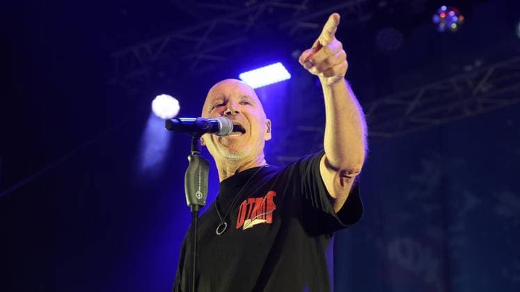 Schlager beim Stadtfest auf dem König-Heinrich-Platz in Duisburg ** NUR FÜR REDAKTIONELLE ZWECKE ** EDITORIAL USE ONLY **<p>Olaf Henning beim Schlager auf Stadtfest am Samstag den 18.Juli 2026 auf dem König-Heinrich-Platz in Duisburg Foto : Frank Oppitz FUNKE Foto Services< p> Bun Deutschland NRW Duisburg Copyright: FrankxOppitz *** Schlager at the City Festival on König Heinrich Platz in Duisburg ** FOR EDITORIAL USE ONLY ** EDITORIAL USE ONLY ** p Olaf Henning at the Schlager concert during the city festival on Saturday, July 18, 2026, at König Heinrich Platz in Duisburg. Photo by Frank Oppitz, FUNKE Photo Services p Bun Germany NRW Duisburg. Copyright FrankxOppitz Copyright: FrankxOppitz doc86s606ukk9hqttfwrkc ,EDITORIAL USE ONLY
