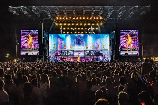 Aspach Schlagersaengerin Andrea Berg beim 21. Heimspiel Open-Air am 18.07.2026 in Aspach Schlagersaengerin Andrea Berg beim 21. Heimspiel Open-Air am 18.07.2026 in Aspach *** Aspach Schlager singer Andrea Berg at the 21st Heimspiel Open Air on July 18, 2026, in Aspach Schlager singer Andrea Berg at the 21st Heimspiel Open Air on July 18, 2026, in Aspach Copyright: xEibner-Pressefoto GerhardxWingenx EP_GWR