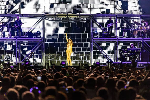 Aspach Schlagersaengerin Andrea Berg beim 21. Heimspiel Open-Air am 18.07.2026 in Aspach Schlagersaengerin Andrea Berg beim 21. Heimspiel Open-Air am 18.07.2026 in Aspach *** Aspach Schlager singer Andrea Berg at the 21st Heimspiel Open Air on July 18, 2026, in Aspach Schlager singer Andrea Berg at the 21st Heimspiel Open Air on July 18, 2026, in Aspach Copyright: xEibner-Pressefoto GerhardxWingenx EP_GWR