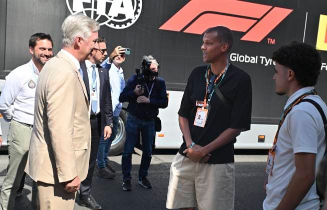The King Visits The Formula 1 Belgian Grand Prix SPA-FRANCORCHAMPS, BELGIUM - JULY 19 : The King meets with Stromae.) King Philippe attends the Formula 1 Belgian Grand Prix at the Spa-Francorchamps circuit. The King visits the paddock and the team facilities of Mercedes-AMG and Ferrari. He speaks with various drivers and members of the technical teams..After the race, the King presents the trophy to the winner.on July 19, 2026 in Spa-Francorchamps, Belgium, 19 07 2026 Spa-Francorchamps Belgium  Copyright: xBertxVanxDenxBrouckex