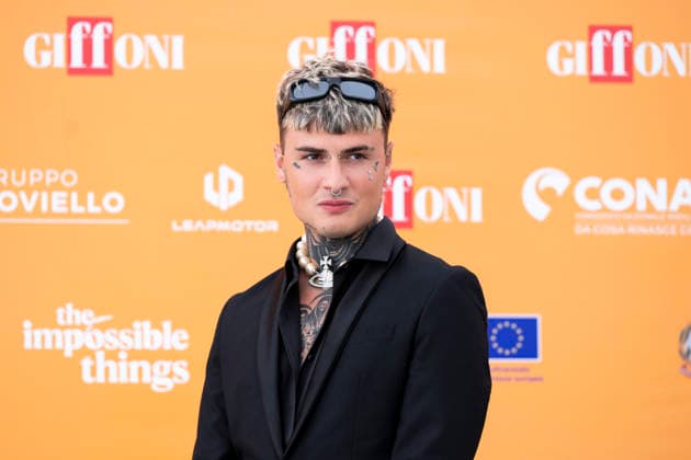 July 19, 2026, Giffoni Valle Piana, Salerno, Italy: Italian singer Manuel Franco Rocati aka Rosa Chemical attends the photocall at 56th Giffoni Film Festival 2026 in Giffoni Valle Piana, Salerno, Italy on July 19, 2026. Giffoni Valle Piana Italy  - ZUMAl175 20260719_zip_l175_133 Copyright: xFrancescoxLucianox