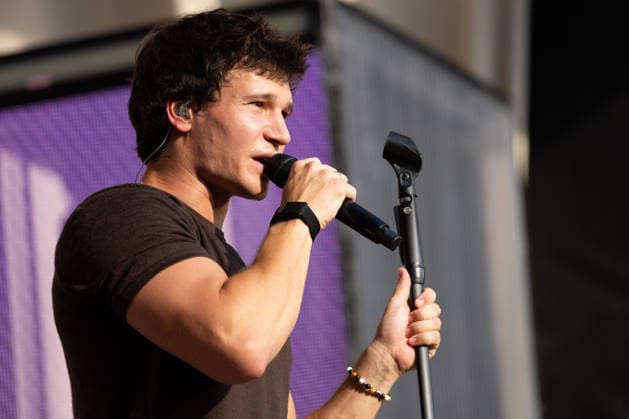 19.07.2026, Locarno, Piazza Grande, Moon and Stars 2026 Locarno: Wincent Weiss, Wincent Weiss (lead vocals) Locarno Piazza Grande Ticino Switzerland *** July 19, 2026, Locarno, Piazza Grande, Moon and Stars 2026 Locarno Wincent Weiss, Wincent Weiss (lead vocals) Locarno Piazza Grande Ticino Switzerland Copyright: xJustPictures.ch FrancescoxMinghettix 1080251374st