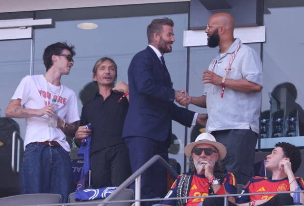 2026 World Cup Final - Beckham Family In The Stands - USA Cruz Beckham and David Beckham in the stands during the Closing ceremony ahead of the FIFA World Cup 2026 final football match between Spain and Argentina on July 19, 2026 in East Rutherford, NJ, USA. Photo by Charles Guerin ABACAPRESS.COM East Rutherford NJ United States  Copyright: xGuerinxCharles ABACAx