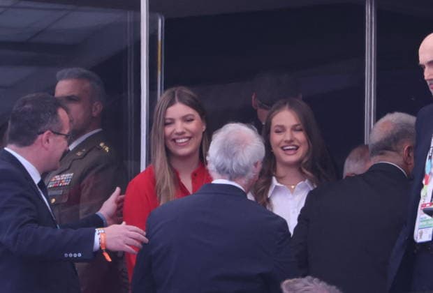 2026 World Cup Final - Spanish Royals In The Stands - USA Princess Leonor and Princess Infanta Sofia of Spain in the stands during the Closing ceremony ahead of the FIFA World Cup 2026 final football match between Spain and Argentina on July 19, 2026 in East Rutherford, NJ, USA. Photo by Charles Guerin ABACAPRESS.COM East Rutherford NJ United States  Copyright: xGuerinxCharles ABACAx