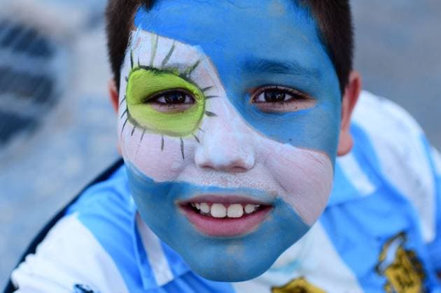 July 19, 2026, Tel-Aviv, Israel: TEL AVIV, ISRAEL Ã¢â‚¬ JULY 19, 2026: Thousands of football fans gather at Menora Mivtachim hall in Tel-Aviv to watch the final match of the World Cup between Argentina and Spain. JNA Press. Tel-Aviv Israel - ZUMAq101 20260719_zna_q101_227 Copyright: xTomerxNeubergx