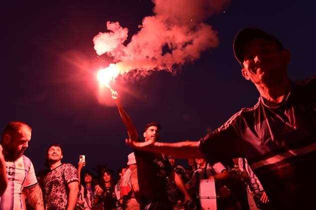 July 19, 2026, Tel-Aviv, Israel: TEL AVIV, ISRAEL Ã¢â‚¬ JULY 19, 2026: Thousands of football fans gather at Menora Mivtachim hall in Tel-Aviv to watch the final match of the World Cup between Argentina and Spain. JNA Press. Tel-Aviv Israel - ZUMAq101 20260719_zna_q101_228 Copyright: xTomerxNeubergx