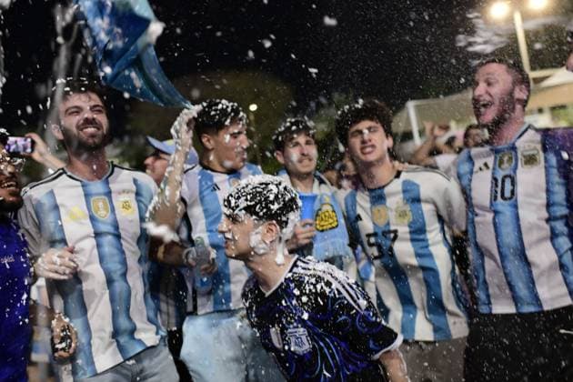 July 19, 2026, Tel-Aviv, Israel: TEL AVIV, ISRAEL Ã¢â‚¬ JULY 19, 2026: Thousands of football fans gather at Menora Mivtachim hall in Tel-Aviv to watch the final match of the World Cup between Argentina and Spain. JNA Press. Tel-Aviv Israel - ZUMAq101 20260719_zna_q101_234 Copyright: xTomerxNeubergx