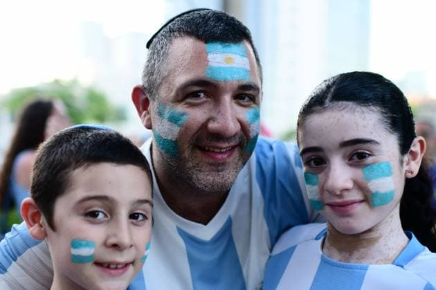 July 19, 2026, Tel-Aviv, Israel: TEL AVIV, ISRAEL Ã¢â‚¬ JULY 19, 2026: Thousands of football fans gather at Menora Mivtachim hall in Tel-Aviv to watch the final match of the World Cup between Argentina and Spain. JNA Press. Tel-Aviv Israel - ZUMAq101 20260719_zna_q101_235 Copyright: xTomerxNeubergx