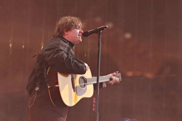 19.07.2026, Lewis Capaldi, Sänger, im Konzert live auf dem Lollapalooza 2026, Olympiastadion, Berlin, Berlin *** July 19, 2026, Lewis Capaldi, singer, live in concert at Lollapalooza 2026, Olympic Stadium, Berlin, Berlin