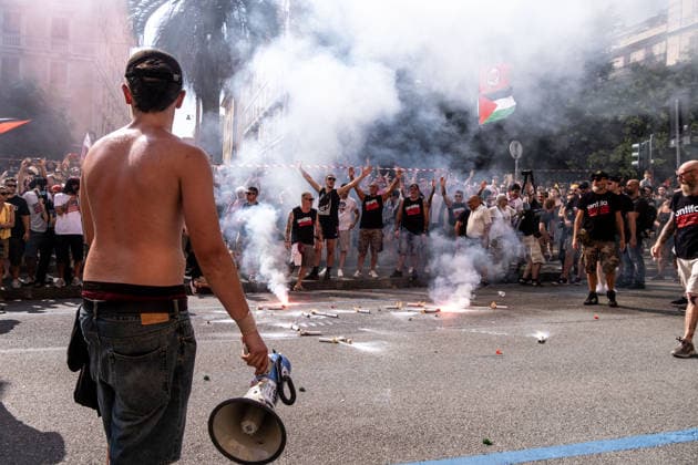 July 19, 2026, Genoa, Liguria, Italy: Twenty-five years after the 2001 G8 summit in Genoa, thousands of people took part in the Ã¢â‚¬oeIn any case, no regretsÃ¢â‚¬Â demonstration to commemorate Carlo Giuliani, a young man who died during the protests against the summit. His death, along with the police violence at the Diaz School and the Bolzaneto barracks, made the G8 summit one of the most discussed events in recent Italian history. Genoa Italy  - ZUMAs377 20260719_znp_s377_009 Copyright: xPietroxStariccox