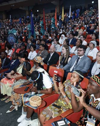 UNESCO s World Heritage Committee s session opens UNESCO s World Heritage Committee s session opens Participants at the 48th session of the U.N. Educational, Scientific and Cultural Organization s World Heritage Committee photograph a cultural performance during the opening ceremony of the session at the BEXCO exhibition center in the southeastern port city of Busan on July 19, 2026. (Yonhap) 2026-07-20 08:17:32 < 1980-2026 YONHAPNEWS AGENCY. .> ºÎ»ê±¤¿ª½Ã EDITORIAL USE ONLY  Copyright: xx PYH2026072000990031500 YonhapxNewsx yonphotos254615
